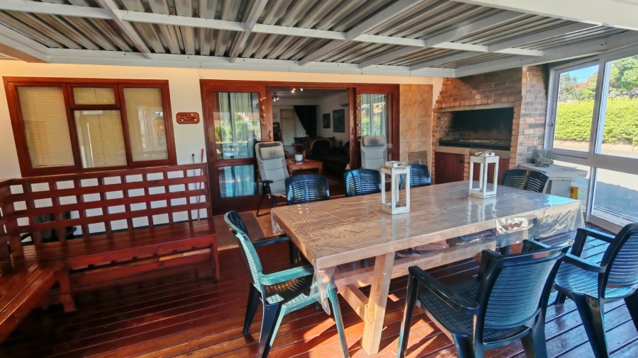 3 Bedroom Property for Sale in Hartenbos Central Western Cape